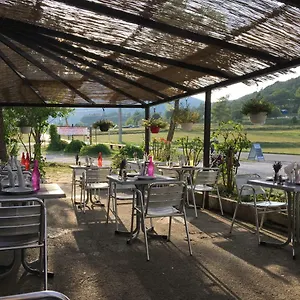 auberge-des-cretes.fr-provencehotel.com/